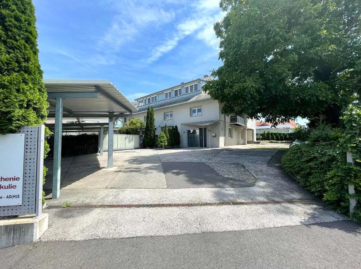 19-Zimmer-Gewerbeimmobilie kaufen in Feldkirchen – 630 m², € 1.080.000 – Bild 2 von 23