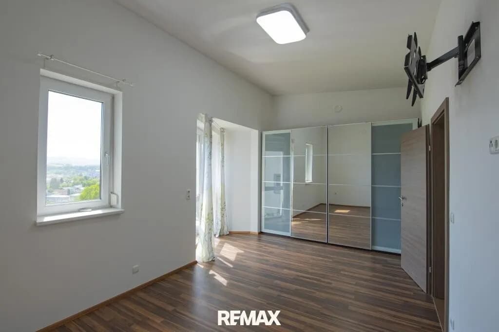 5-Zimmer-Haus kaufen in Gmunden – 170 m², € 535.000 – Bild 6 von 12