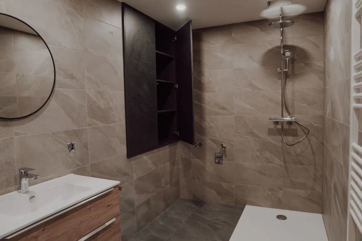 4-Zimmer-Wohnung mieten in Salzburg-Umgebung – 108 m², € 1.796 – Bild 6 von 16
