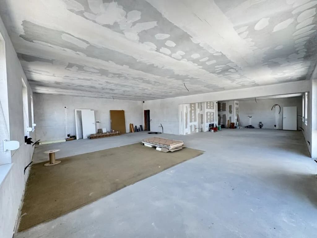 Gewerbeimmobilie mieten in Korneuburg – 160 m², € 1.600 – Bild 3 von 11