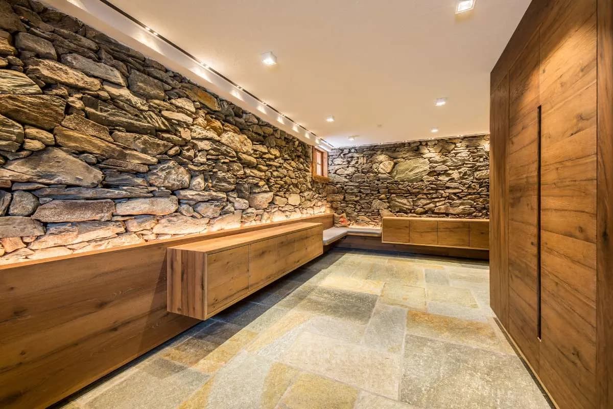 9-Zimmer-Immobilie mieten in Kitzbühel – 400 m², € 15.400 – Bild 11 von 11