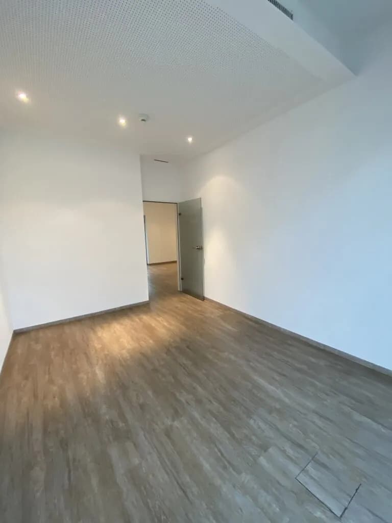 2-Zimmer-Gewerbeimmobilie mieten in Feldkirch – 41 m², € 765 – Bild 4 von 5