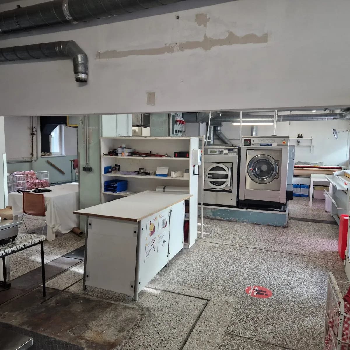 Gewerbeimmobilie kaufen in Wien – 120 m², € 1.000 – Bild 8 von 16