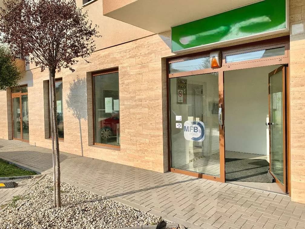 Gewerbeimmobilie kaufen in Österreich – 131 m², € 2.000