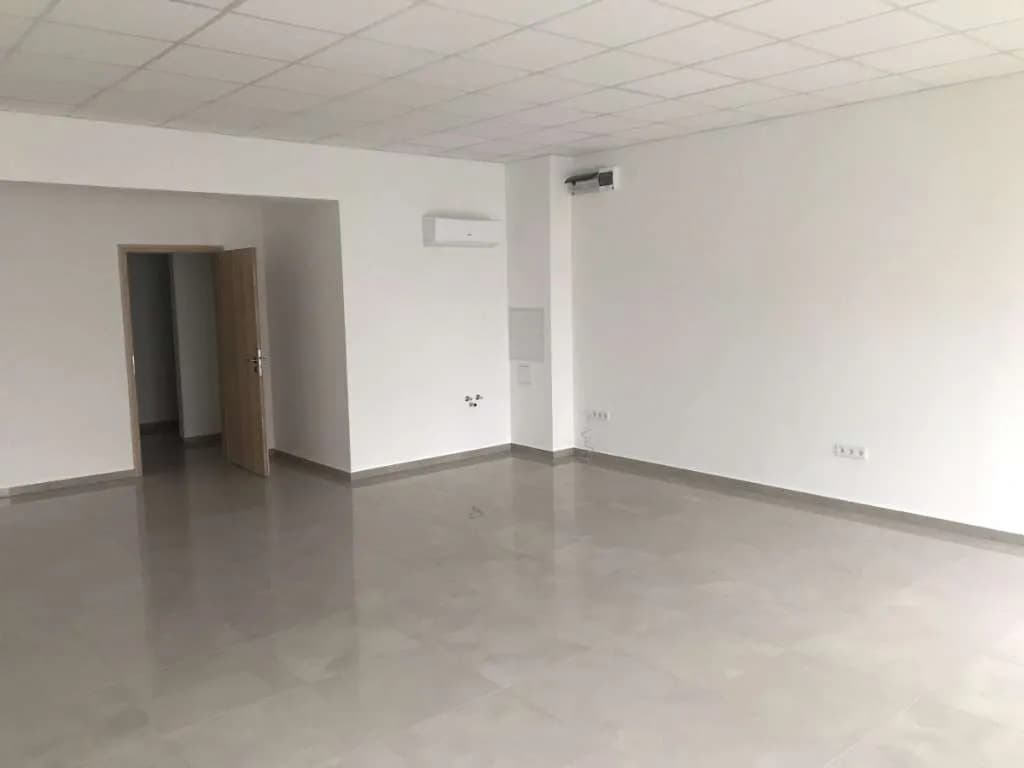 Gewerbeimmobilie kaufen in Österreich – 131 m², € 2.000 – Bild 13 von 16