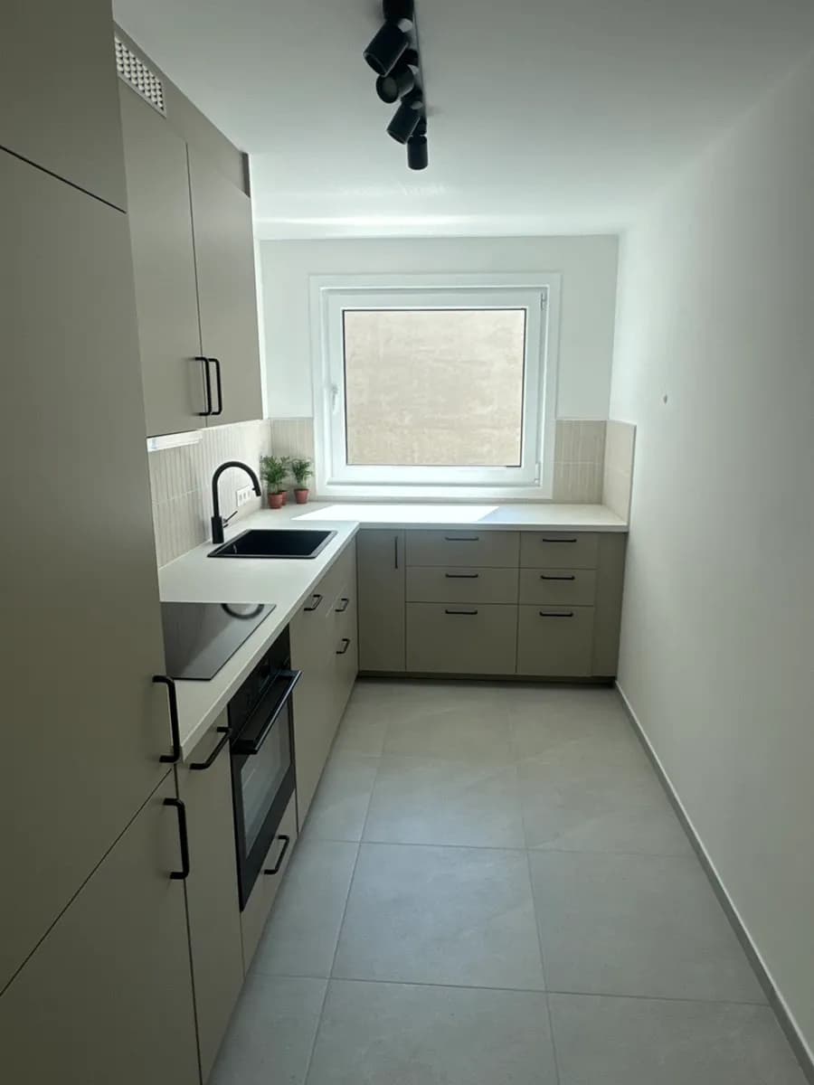3-Zimmer-Wohnung mieten in Wien – 89 m², € 1.993