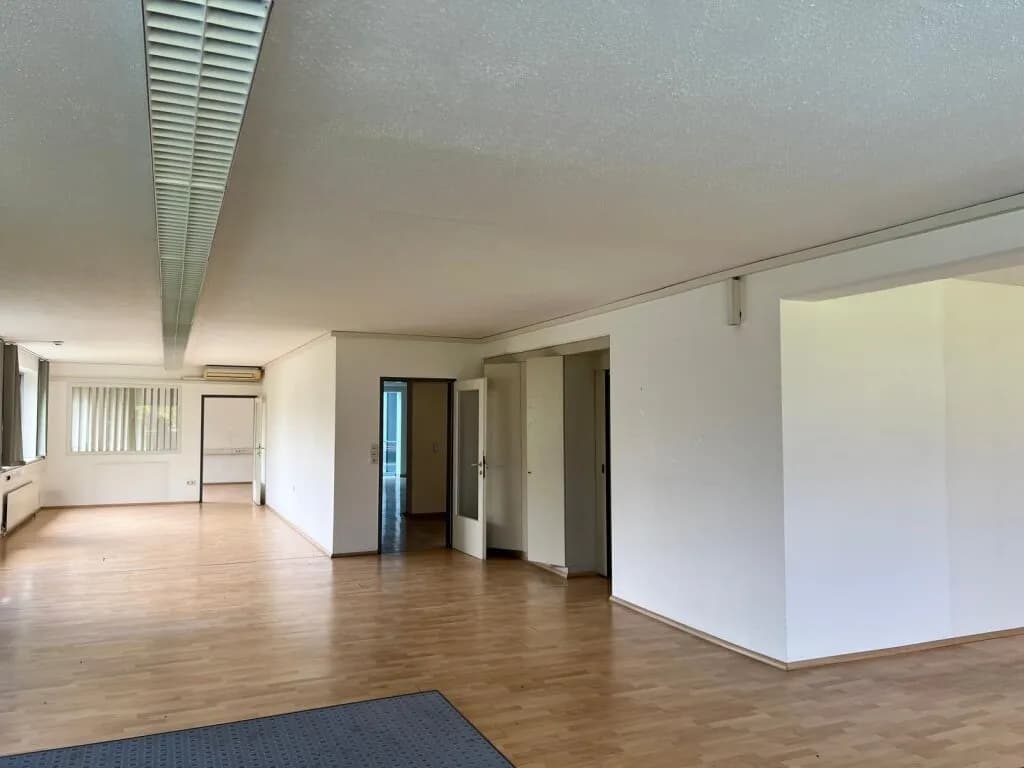 Gewerbeimmobilie kaufen in Vöcklabruck – 8 995 m², € 5.650.000 – Bild 12 von 15