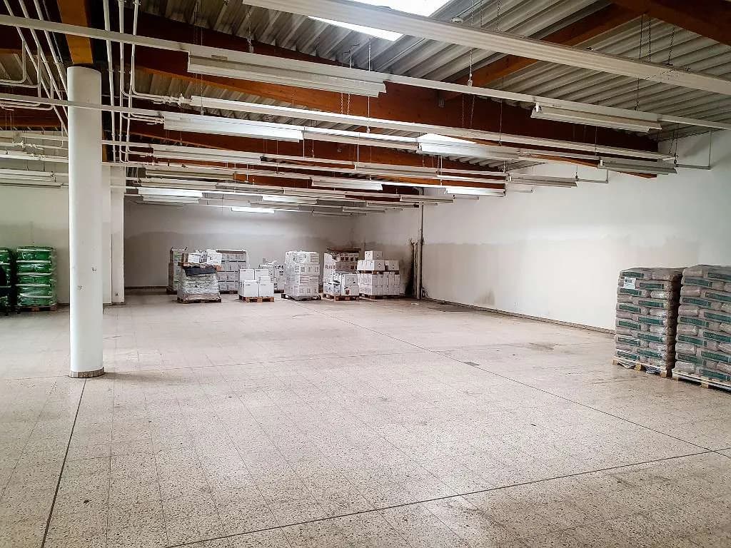 Gewerbeimmobilie mieten in Wolfsberg – 723 m², € 3.201 – Bild 7 von 8