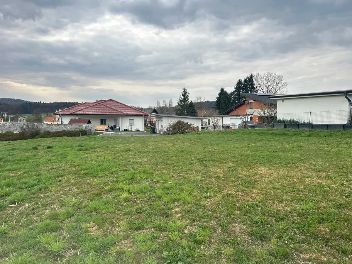 Grundstück kaufen in Südoststeiermark – 805 m², € 64.000 – Bild 2 von 8