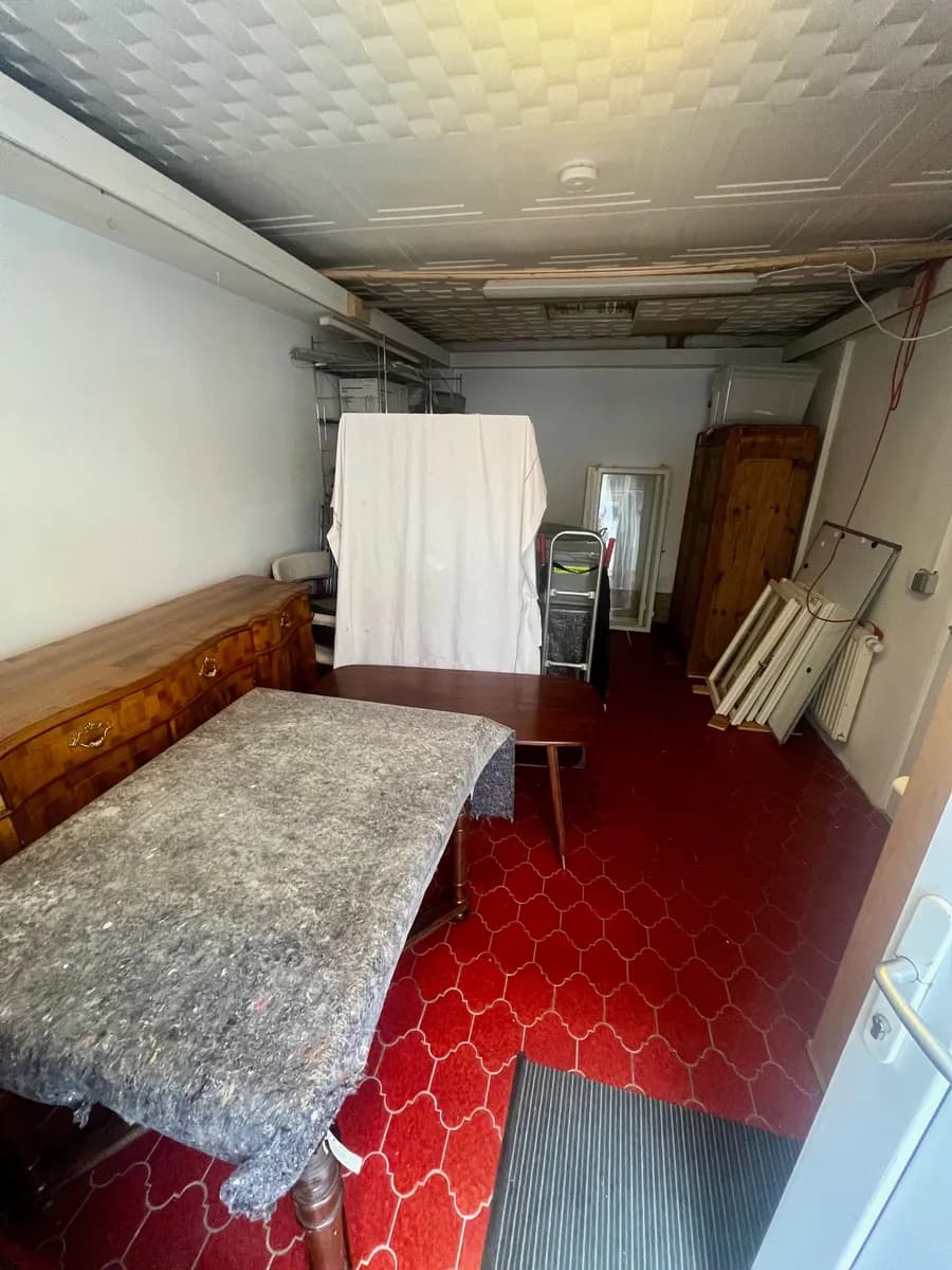 11-Zimmer-Gewerbeimmobilie mieten in Graz – 270 m², € 3.844 – Bild 2 von 34