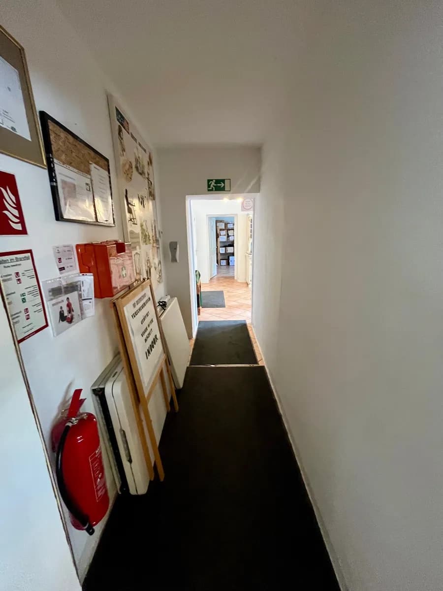 11-Zimmer-Gewerbeimmobilie mieten in Graz – 270 m², € 3.844 – Bild 14 von 34