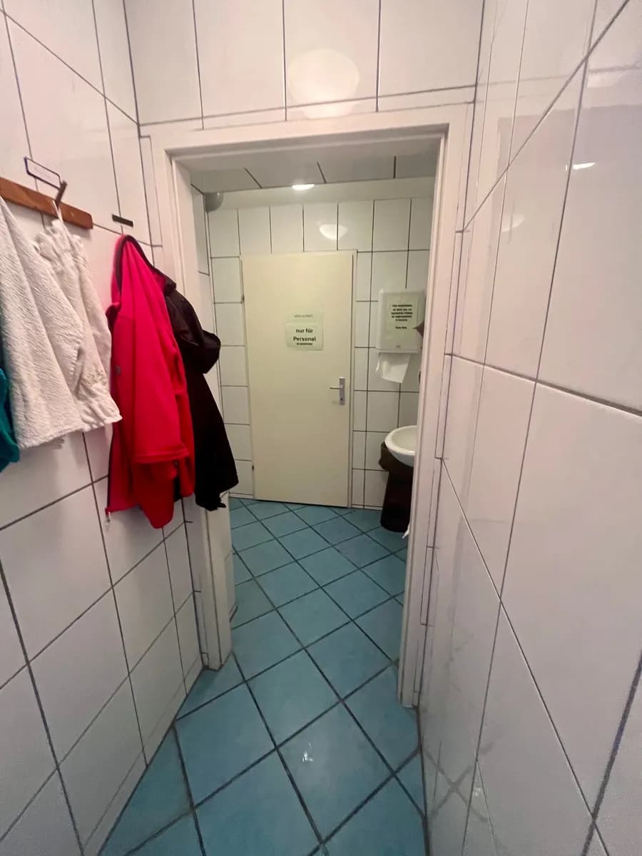 11-Zimmer-Gewerbeimmobilie mieten in Graz – 270 m², € 3.844 – Bild 19 von 34