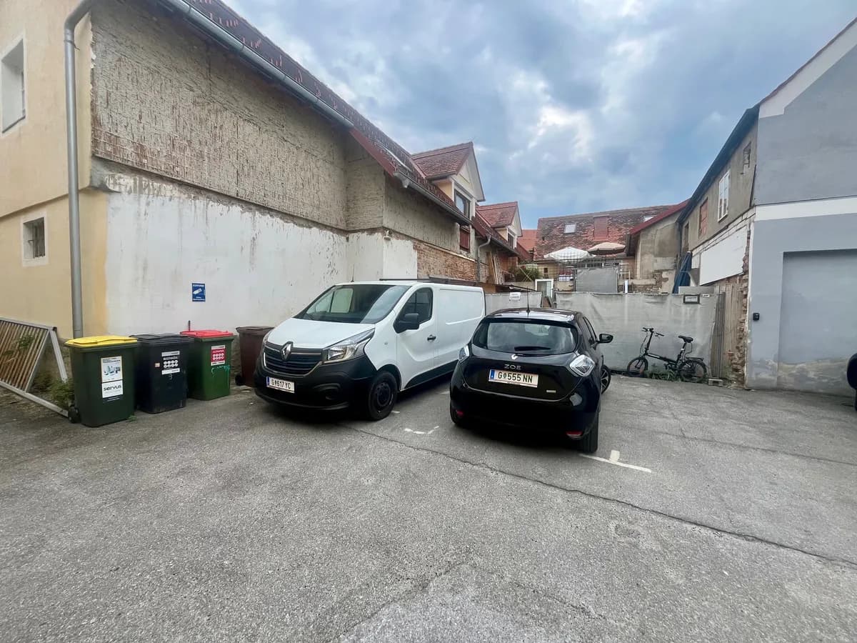 11-Zimmer-Gewerbeimmobilie mieten in Graz – 270 m², € 3.844 – Bild 22 von 34