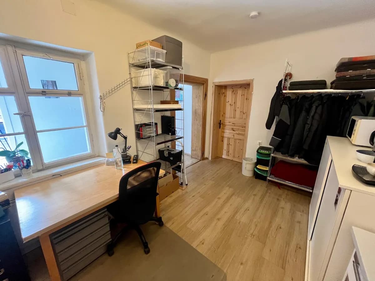 11-Zimmer-Gewerbeimmobilie mieten in Graz – 270 m², € 3.844 – Bild 28 von 34