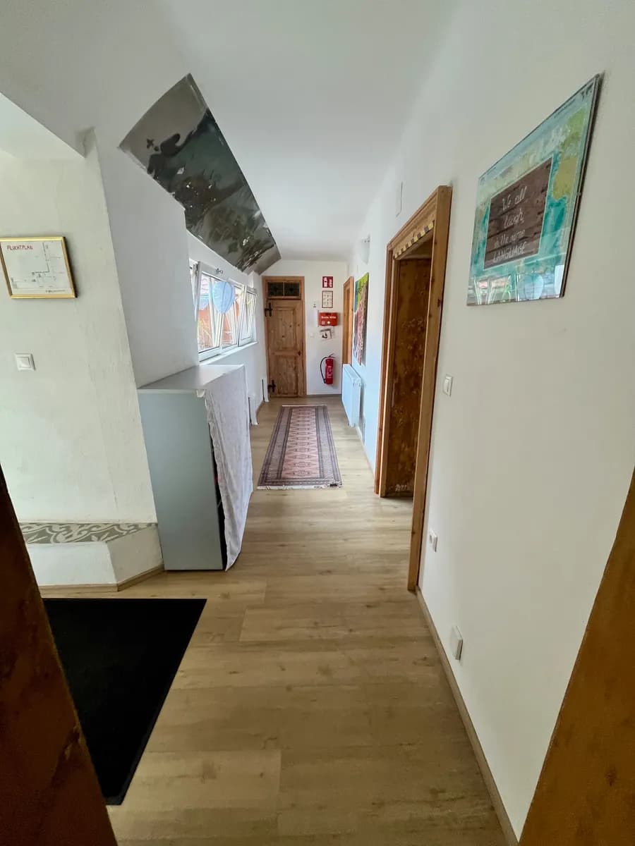 11-Zimmer-Gewerbeimmobilie mieten in Graz – 270 m², € 3.844 – Bild 29 von 34