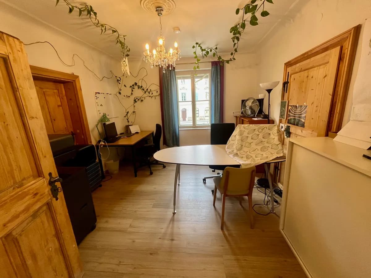 11-Zimmer-Gewerbeimmobilie mieten in Graz – 270 m², € 3.844 – Bild 33 von 34