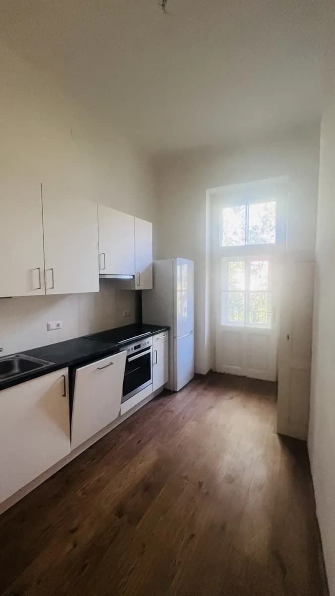 2-Zimmer-Wohnung mieten in Graz – 76 m², € 933 – Bild 4 von 14