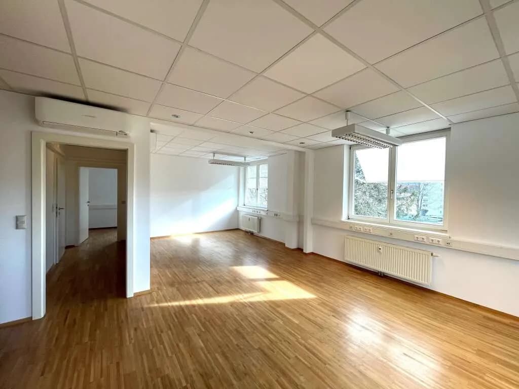 Gewerbeimmobilie mieten in Graz – 71 m², € 838