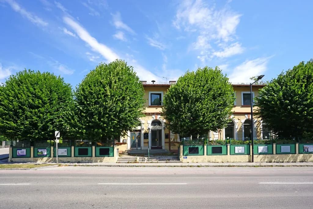 Gewerbeimmobilie kaufen in Sankt Pölten Land – 198 m², € 950.000 – Bild 2 von 21