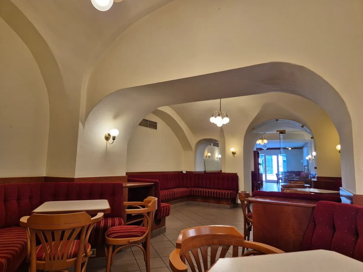 Gewerbeimmobilie mieten in Schärding – 210 m², € 2.400 – Bild 7 von 11