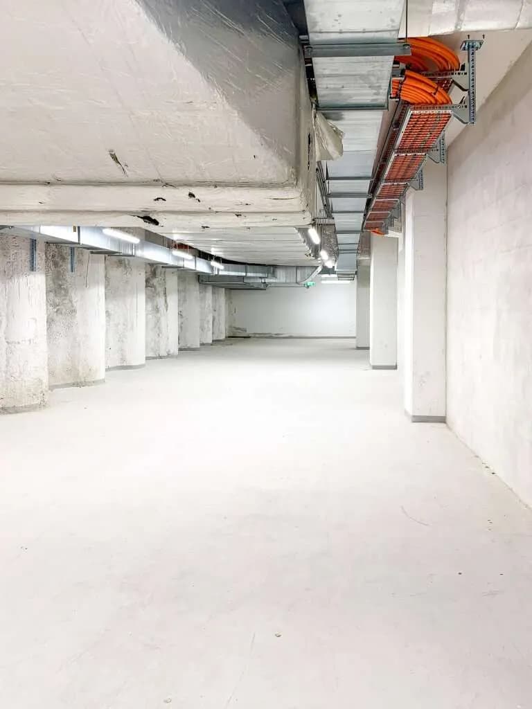 Gewerbeimmobilie mieten in Wien – 500 m², € 8 – Bild 2 von 6