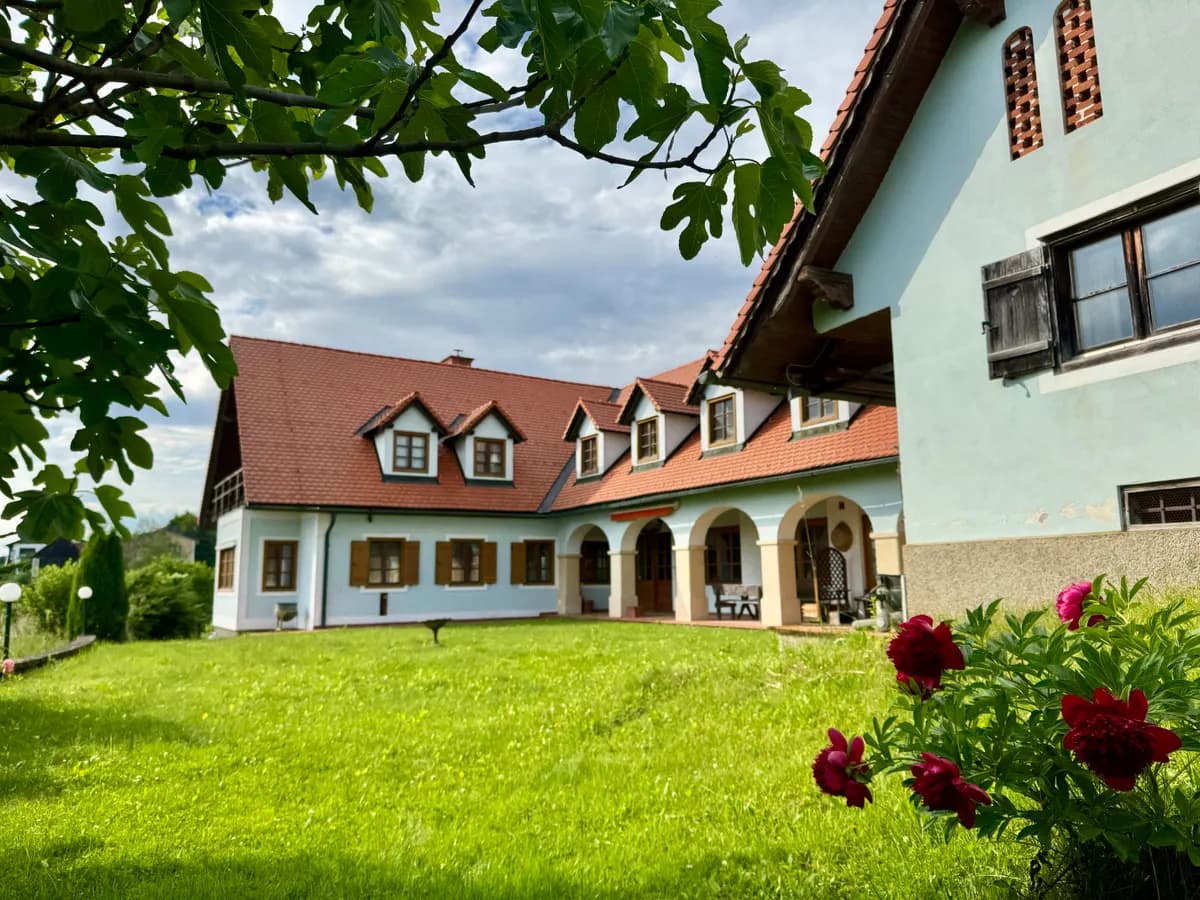 10-Zimmer-Haus kaufen in Leibnitz – 377 m², € 980.000 – Bild 20 von 22