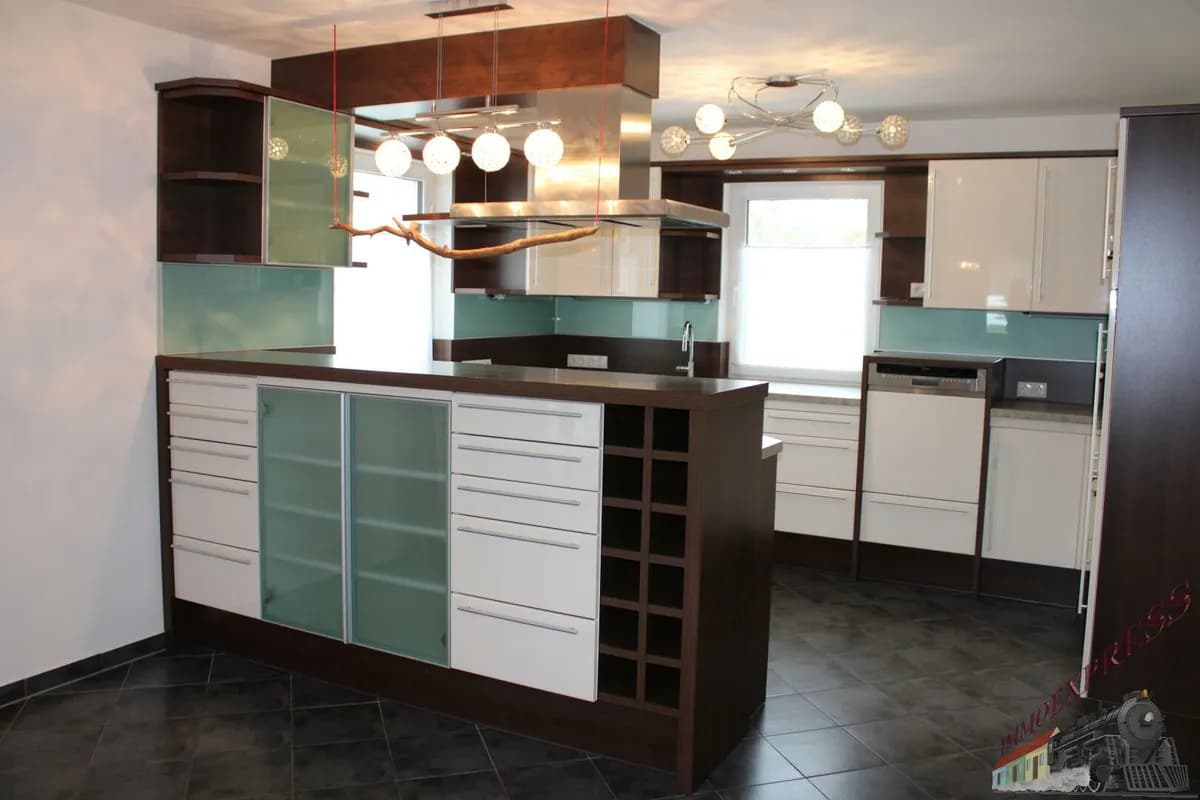 6-Zimmer-Haus kaufen in Neunkirchen – 180 m², € 689.000 – Bild 9 von 31