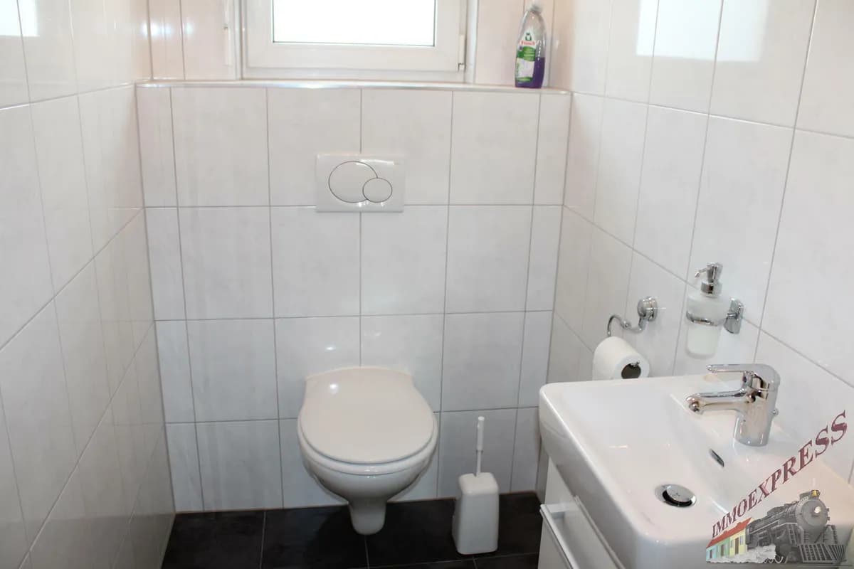 6-Zimmer-Haus kaufen in Neunkirchen – 180 m², € 689.000 – Bild 20 von 31