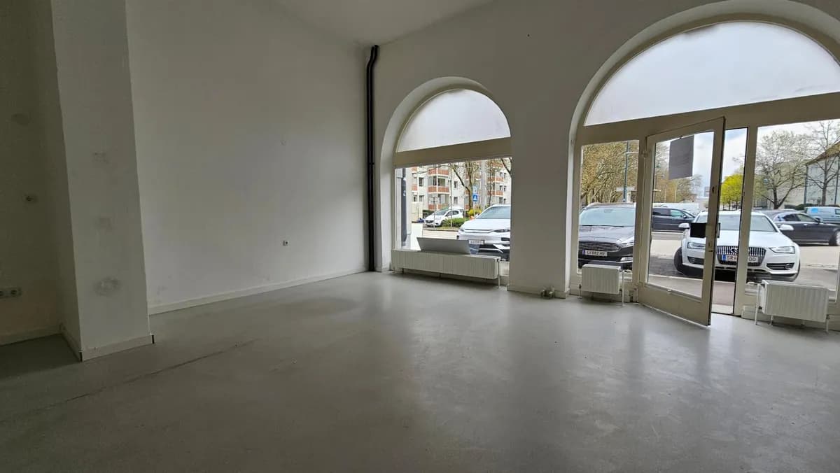 Gewerbeimmobilie kaufen in Linz – 47 m², € 140.000