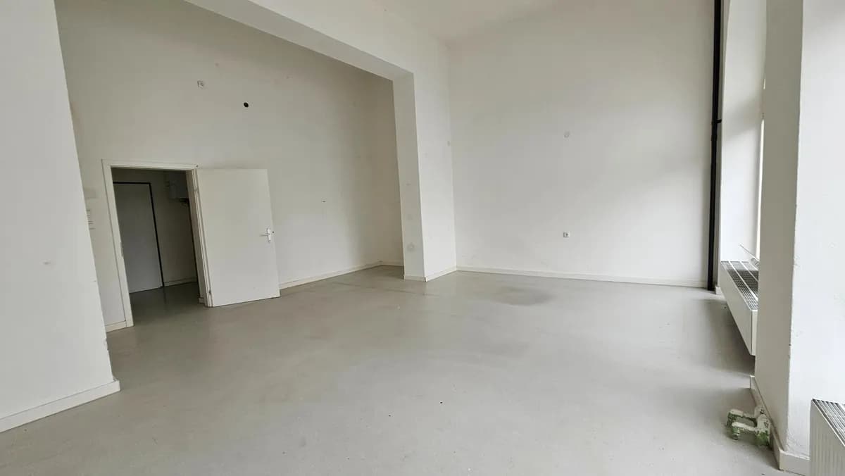 Gewerbeimmobilie kaufen in Linz – 47 m², € 140.000 – Bild 2 von 4