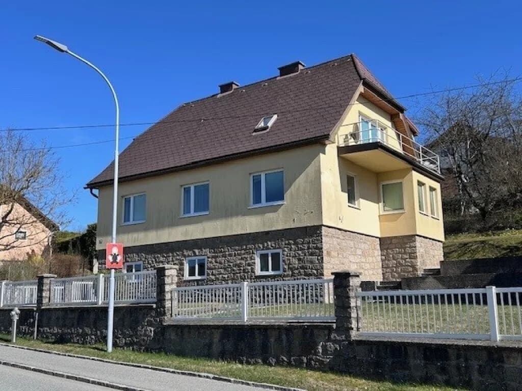 4-Zimmer-Haus kaufen in Gmünd – 840 m², € 149.000