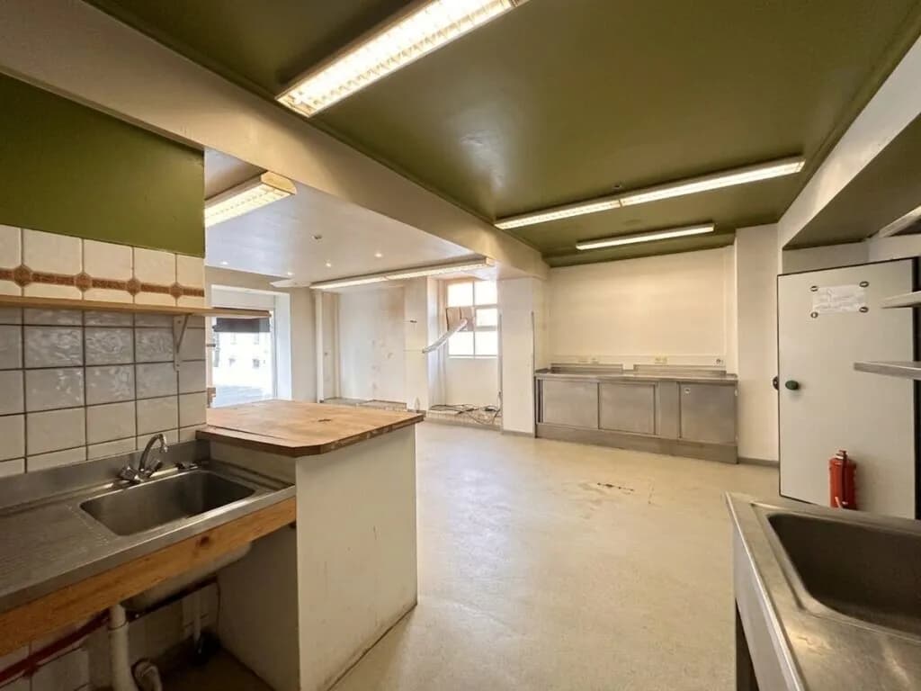 Gewerbeimmobilie mieten in Salzburg Stadt – 82 m², € 1.580 – Bild 2 von 8