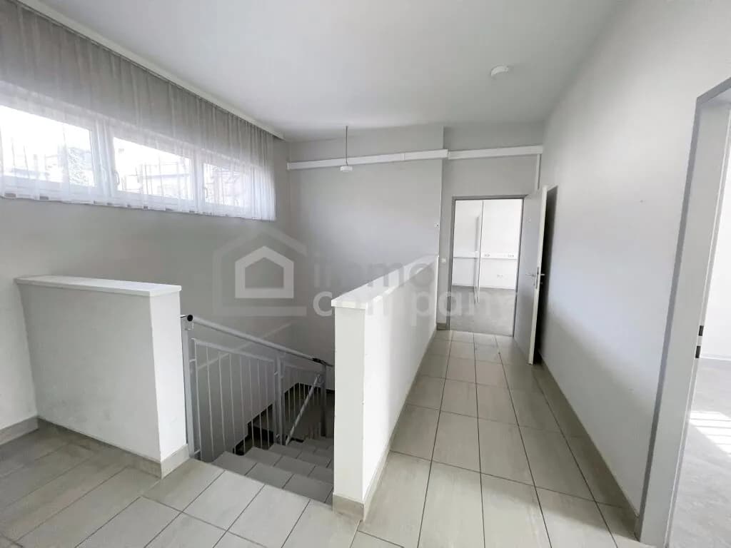 Gewerbeimmobilie kaufen in Weiz – 237 m², € 350.000 – Bild 4 von 7