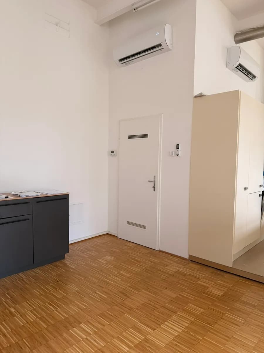 2-Zimmer-Gewerbeimmobilie mieten in Wien – 125 m², € 2.140 – Bild 9 von 18