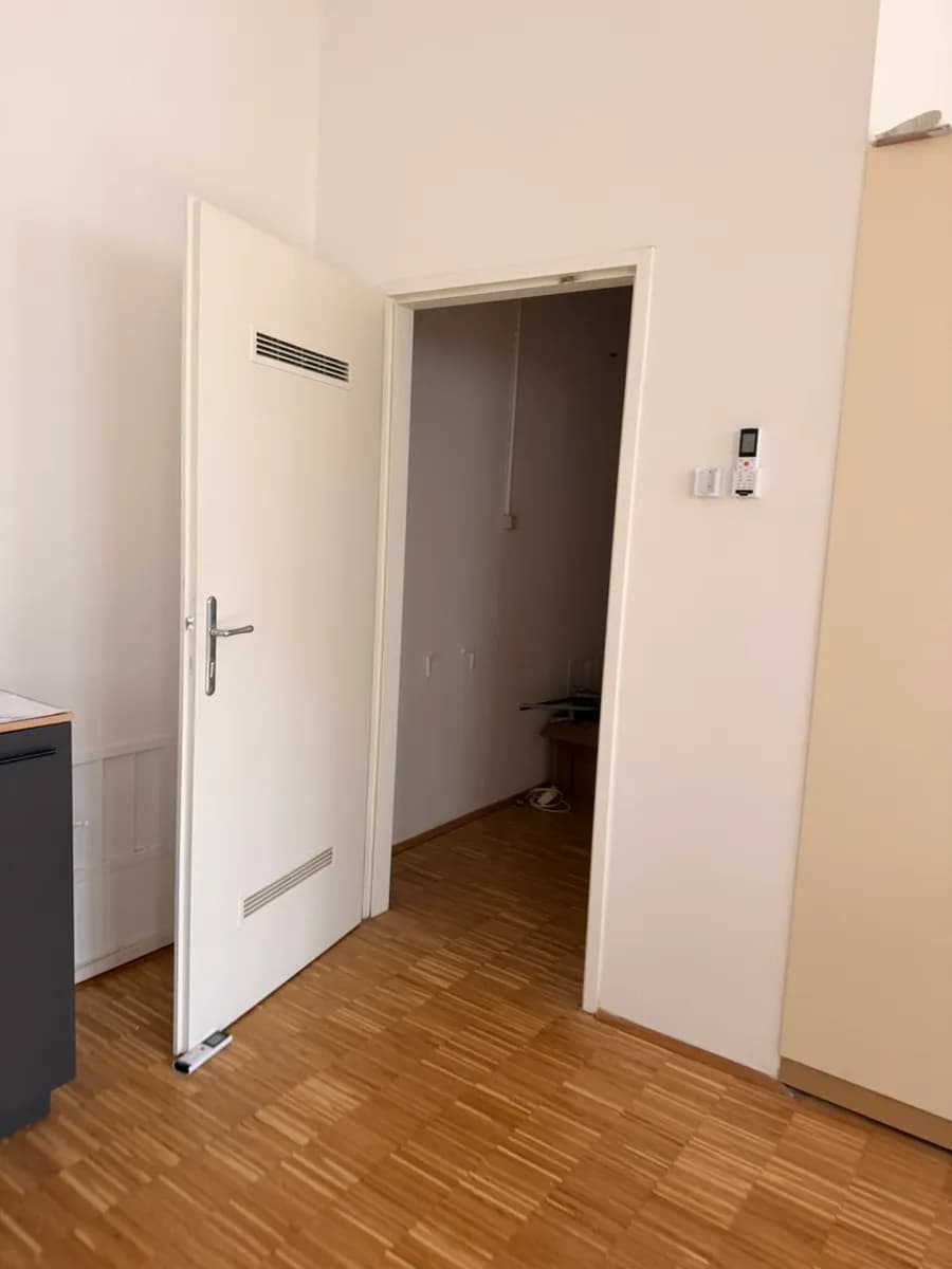 2-Zimmer-Gewerbeimmobilie mieten in Wien – 125 m², € 2.140 – Bild 10 von 18