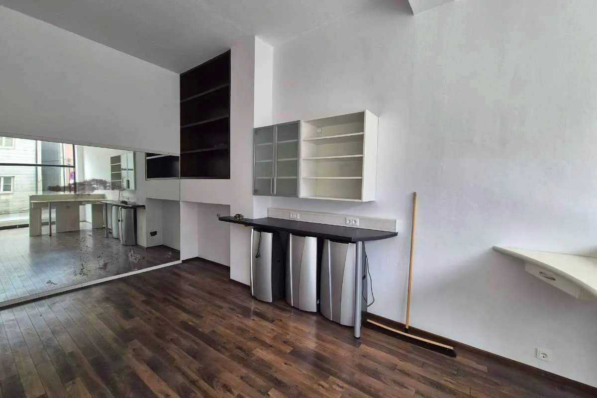 Gewerbeimmobilie mieten in Gmunden – 106 m², € 600 – Bild 8 von 11