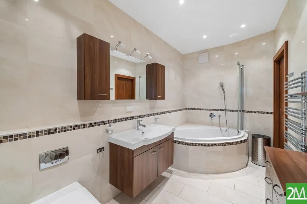 Wohnung kaufen in Wien – 121,89 m², € 1.050.000 – Bild 8 von 16