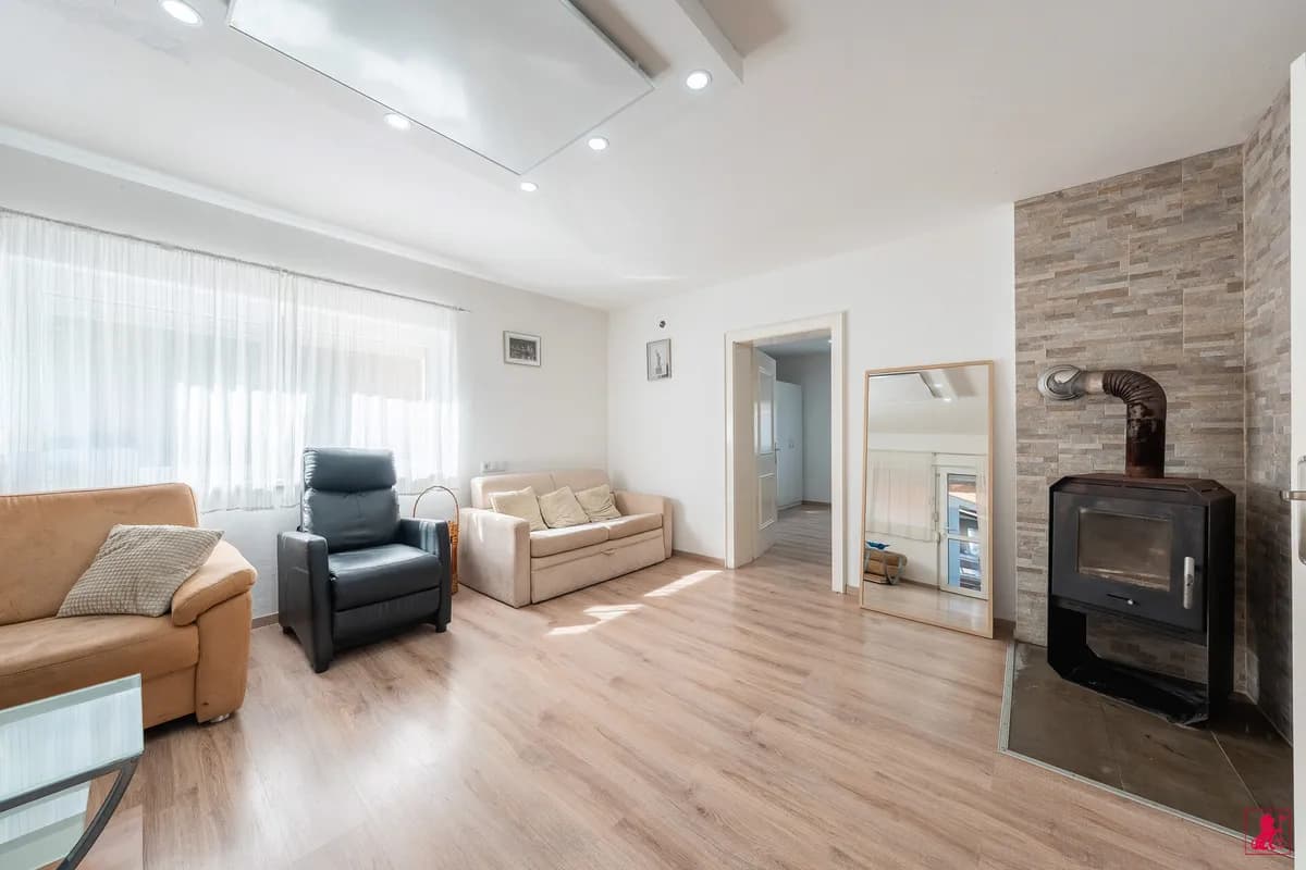 6-Zimmer-Gewerbeimmobilie kaufen in Kufstein – 240 m², € 895.000 – Bild 4 von 32