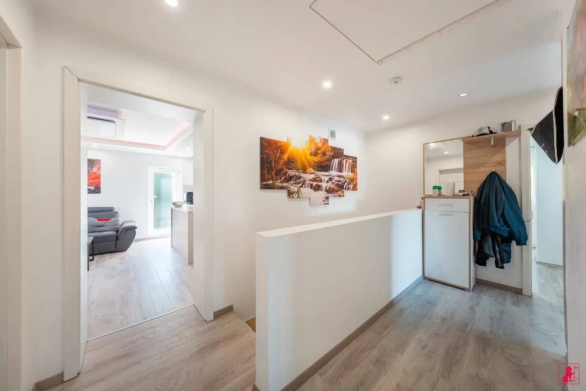 6-Zimmer-Gewerbeimmobilie kaufen in Kufstein – 240 m², € 895.000 – Bild 22 von 32