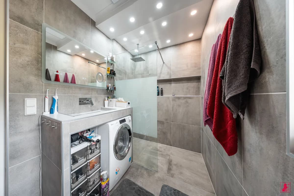 6-Zimmer-Gewerbeimmobilie kaufen in Kufstein – 240 m², € 895.000 – Bild 23 von 32