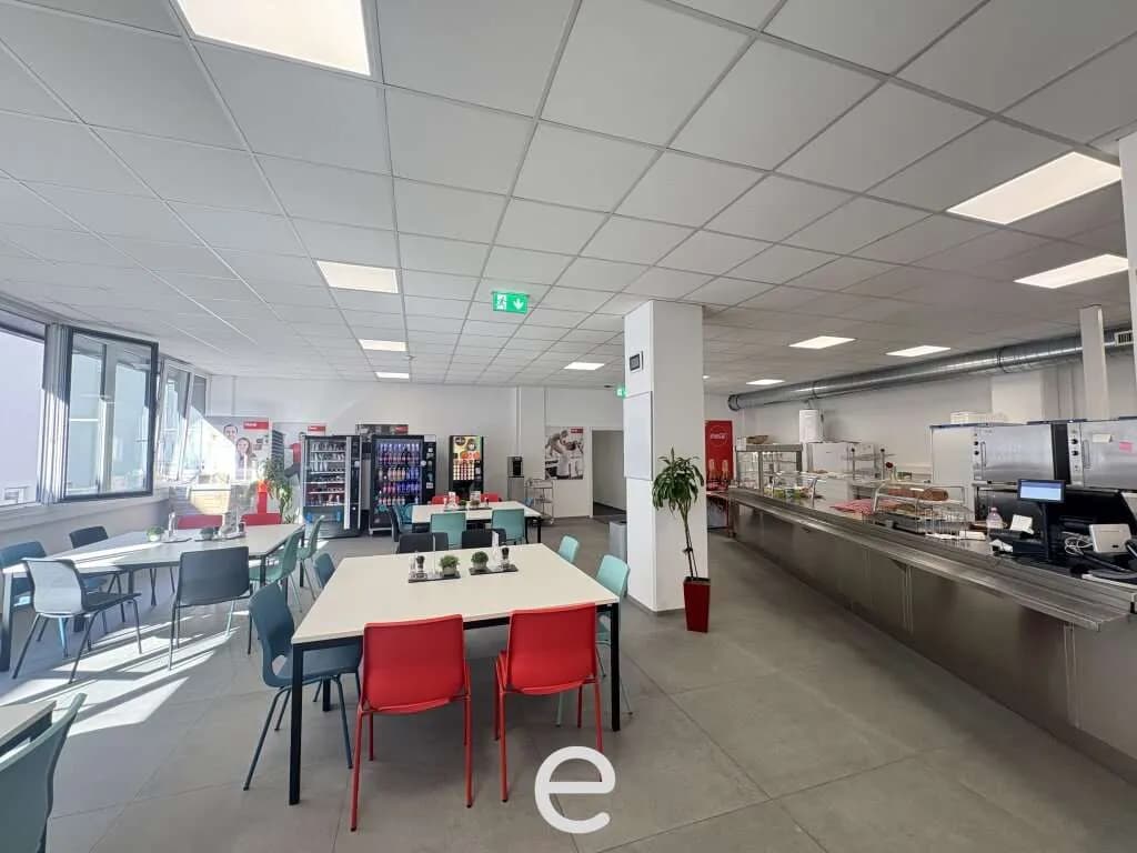 Gewerbeimmobilie mieten in Wels-Land – 713 m², € 7.487 – Bild 8 von 11
