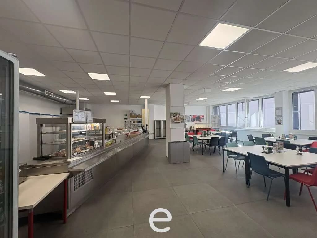 Gewerbeimmobilie mieten in Wels-Land – 713 m², € 7.487 – Bild 9 von 11