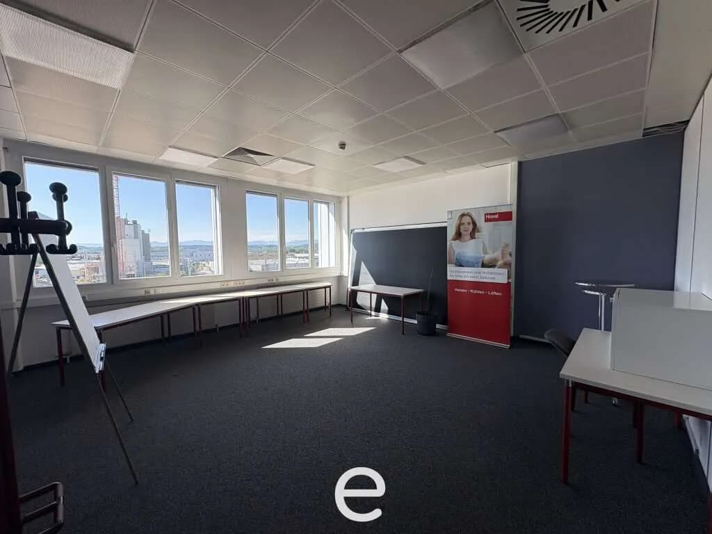 Gewerbeimmobilie mieten in Wels-Land – 355 m², € 3.727 – Bild 2 von 8