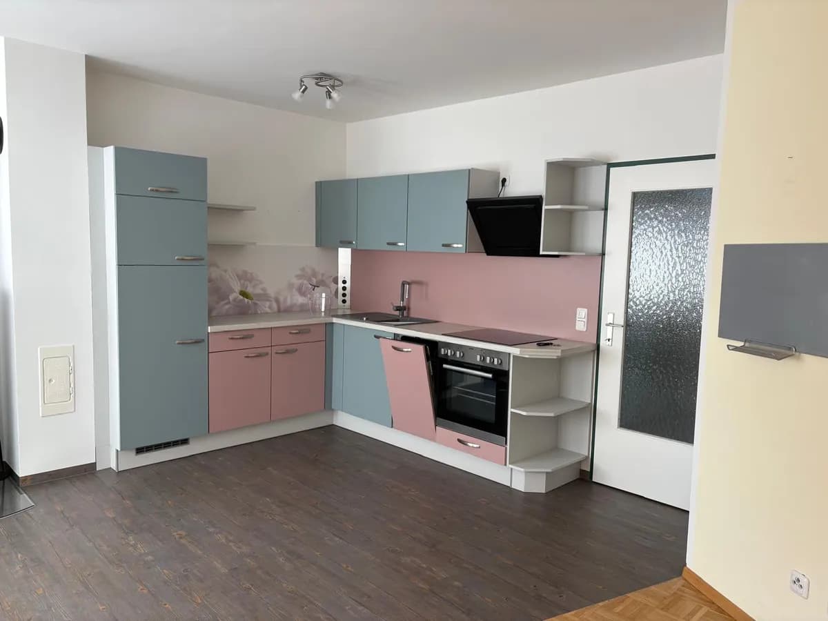 1-Zimmer-Wohnung mieten in Amstetten – 53 m², € 650 – Bild 1 von 12