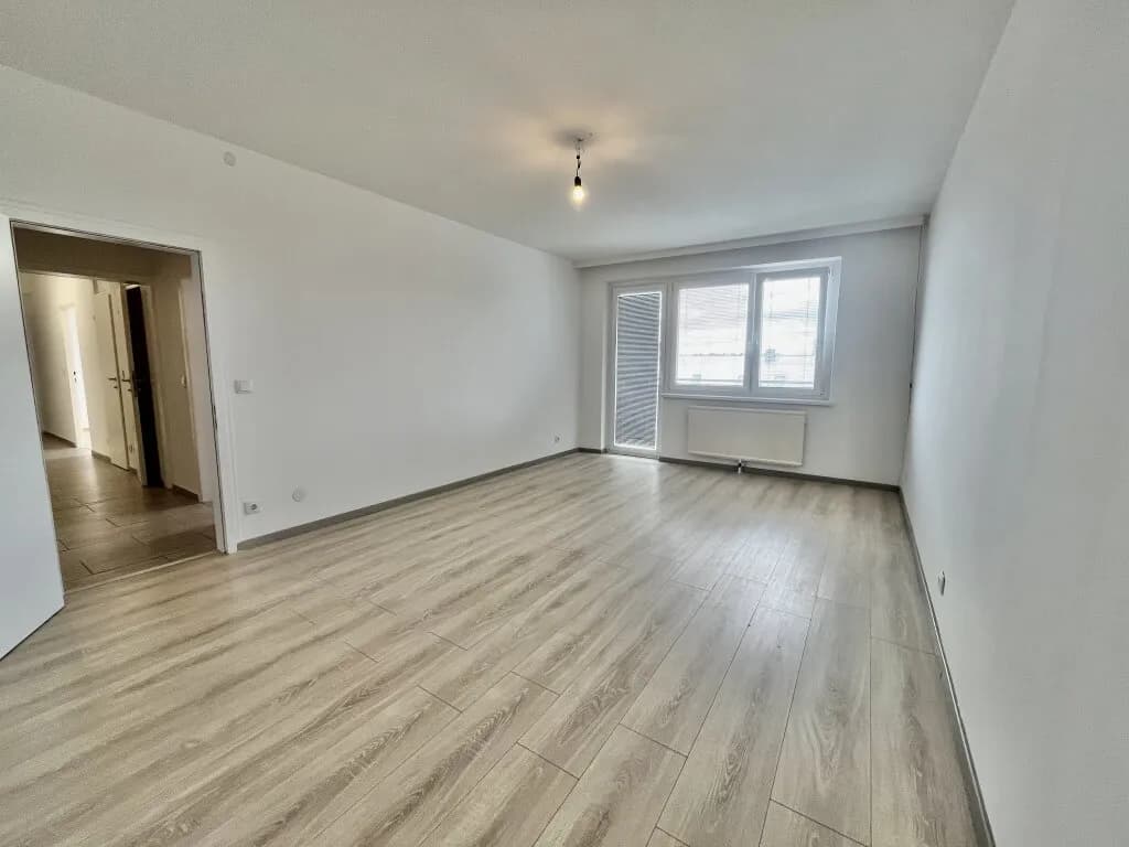 3-Zimmer-Wohnung mieten in Mödling – 82 m², € 1.290 – Bild 2 von 9