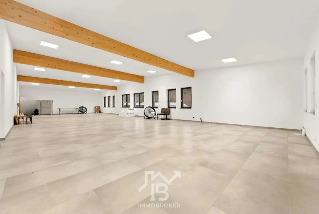 Gewerbeimmobilie mieten in Braunau am Inn – 219 m², € 2.234 – Bild 9 von 12
