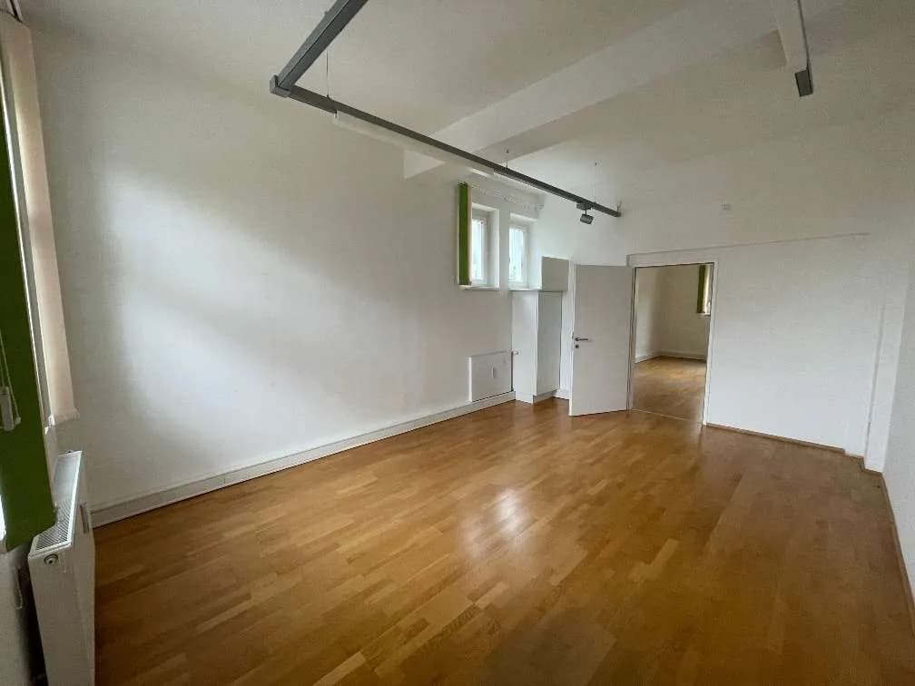 2-Zimmer-Gewerbeimmobilie mieten in Deutschlandsberg – 75 m², € 360 – Bild 3 von 5
