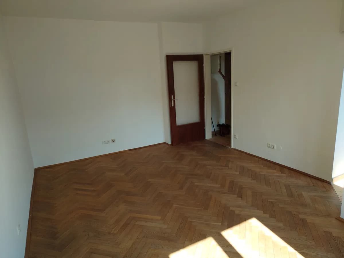 2-Zimmer-Wohnung kaufen in Linz – 39 m², € 145.000 – Bild 2 von 8