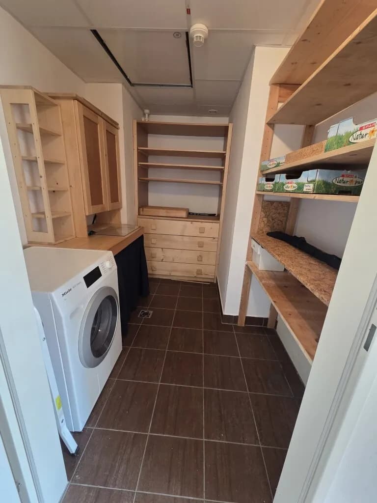 2-Zimmer-Wohnung mieten in Neunkirchen – 50,46 m², € 716 – Bild 9 von 10