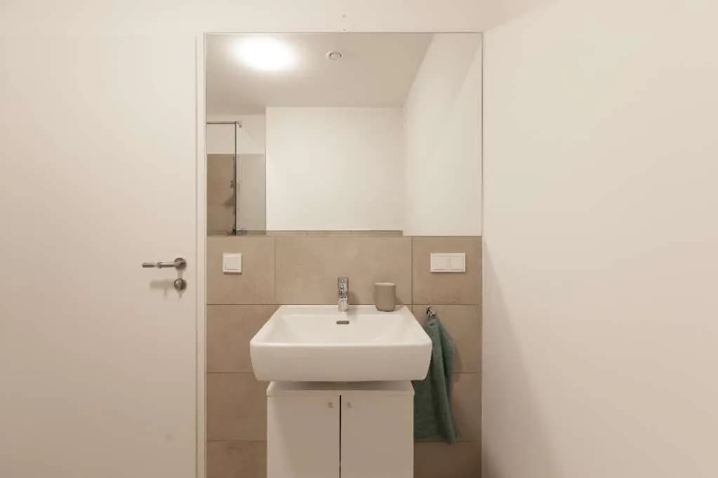 2-Zimmer-Wohnung mieten in Linz – 42 m², € 1.099 – Bild 10 von 20